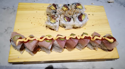 Sakesan Sushi & Robata