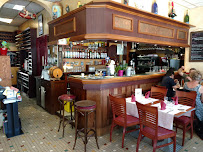 Atmosphère du Restaurant français LES NEGOCIANTS à Saint-Étienne - n°4