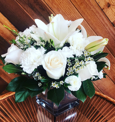 Florist «B&B Flowers and Balloons», reviews and photos, 623 S Pacific Ave, San Pedro, CA 90731, USA