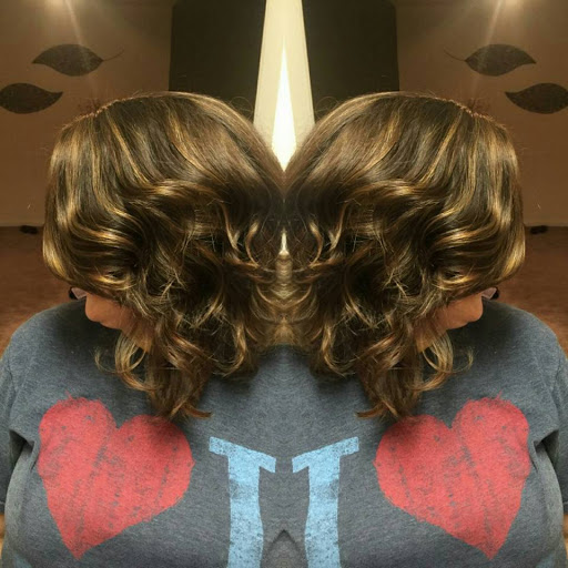 Hair Salon «Epic - A Michael Allen Salon», reviews and photos, 31 Mills St, York, PA 17402, USA