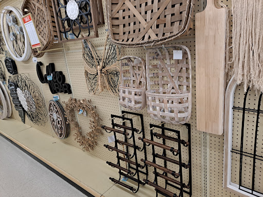 Craft Store «Hobby Lobby», reviews and photos, 655 Fieldstown Rd, Gardendale, AL 35071, USA