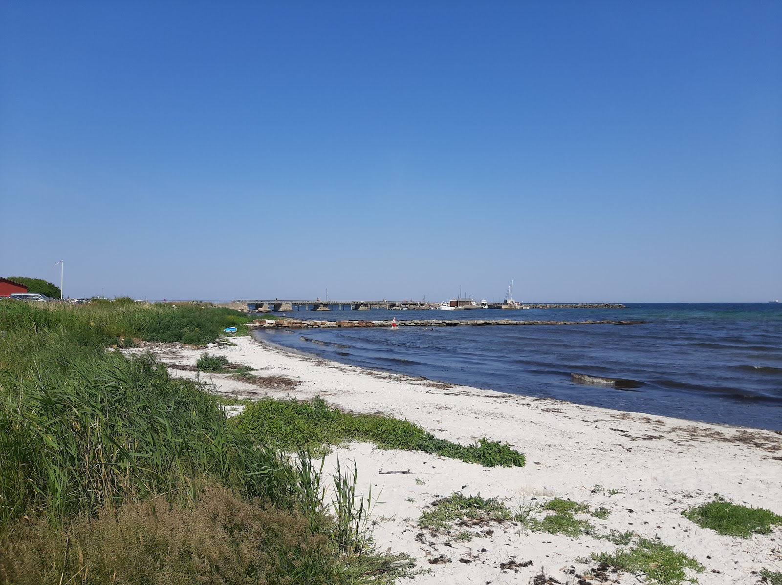 Foto von Snogebaek Strand annehmlichkeitenbereich