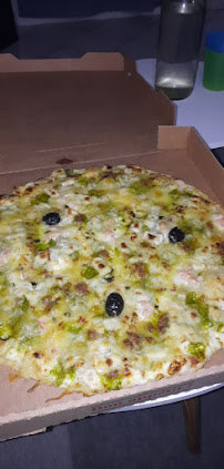 Plats et boissons du Pizzas à emporter La Tour De Pizz 07 à Vernosc-lès-Annonay - n°2