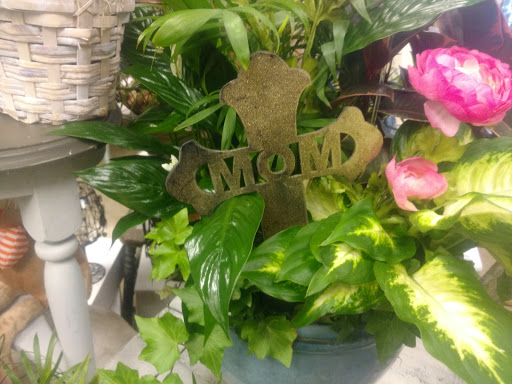 Florist «Chesterland Floral», reviews and photos, 12650 W Geauga Plaza, Chesterland, OH 44026, USA