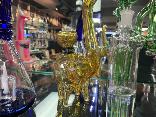 Tobacco Shop «Glass City Tobacco Inc», reviews and photos, 7600 Gardner Park Dr, Gainesville, VA 20155, USA