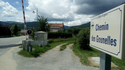 Chemin des Gounelles à Genech