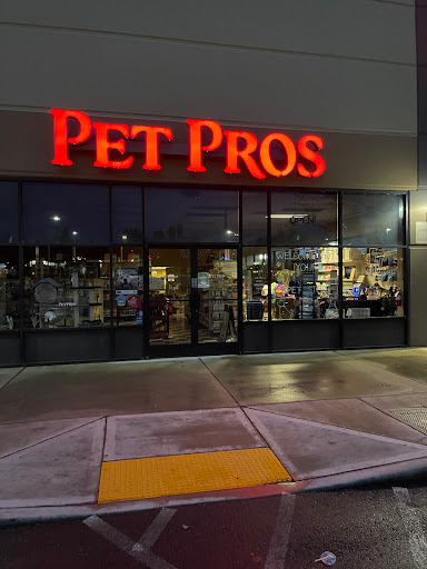 Pet Supply Store «Pet Pros Benson in Renton», reviews and photos, 10583 SE Carr Rd, Renton, WA 98055, USA