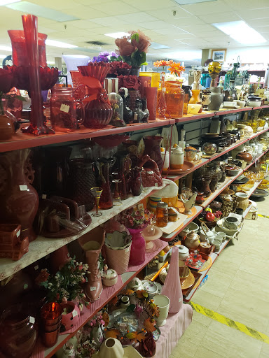 Thrift Store «H2O Help & Hope To Others», reviews and photos, 451 SE Maple St, Dallas, OR 97338, USA