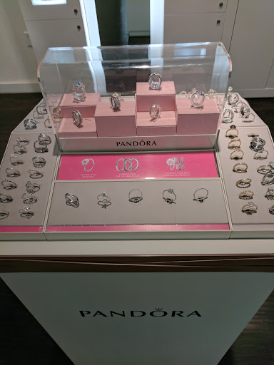 Computer Store «Apple Cielo Vista Mall», reviews and photos, 8401 Gateway Blvd W, El Paso, TX 79925, USA