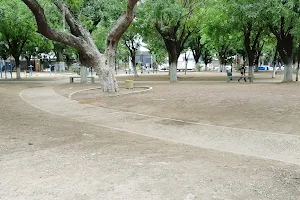 Plaza De La Bandera image