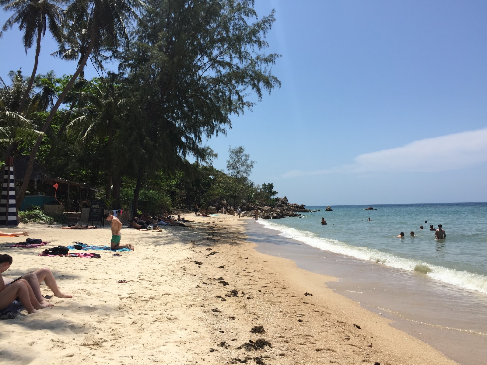 Foto van Zen Beach met ruim strand