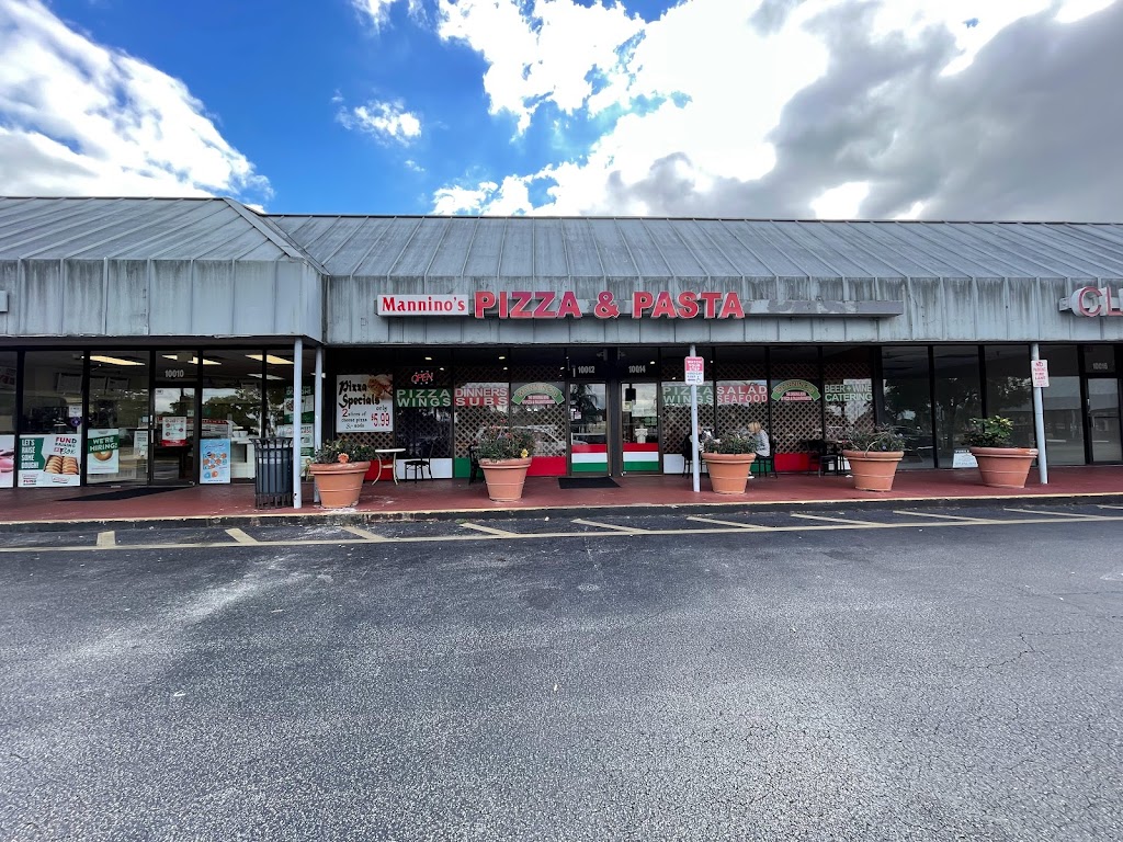 Mannino's Italian Restaurant and Pizzeria 33321
