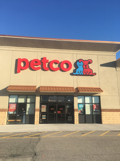 Petco Animal Supplies, 1945 W Palmetto St #250, Florence, SC 29501, USA, 