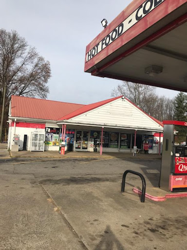 Gas Station «Quick Pump Shop», reviews and photos, 411 Dover Rd, Clarksville, TN 37042, USA