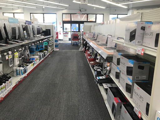 Office Supply Store «Staples», reviews and photos, 2460 17th Ave, Santa Cruz, CA 95062, USA