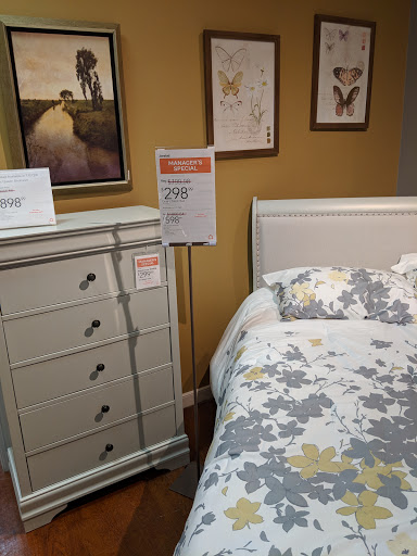 Furniture Store «Ashley HomeStore», reviews and photos, 6312 W Broad St, Richmond, VA 23230, USA