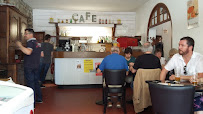 Atmosphère du Restaurant français Café Restaurant de l'Abbaye à Baume-les-Messieurs - n°3