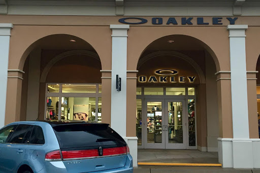 Sunglasses Store «Oakley Store», reviews and photos, 307 Grand Avenue East, Southlake, TX 76092, USA