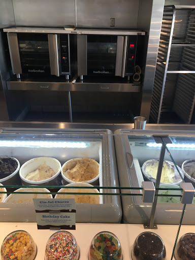 Ice Cream Shop «CREAM Fresno», reviews and photos, 1760 E Barstow Ave, Fresno, CA 93710, USA