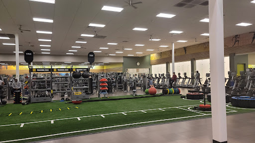 Gym «LA Fitness», reviews and photos, 371 Highland Ave, Glenside, PA 19038, USA