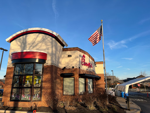 Fast Food Restaurant «Chick-fil-A», reviews and photos, 211 Eagleview Blvd, Exton, PA 19341, USA