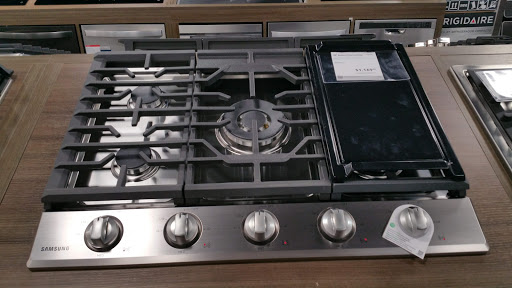 Electronics Store «Best Buy», reviews and photos, 8301 3rd St N, Oakdale, MN 55128, USA