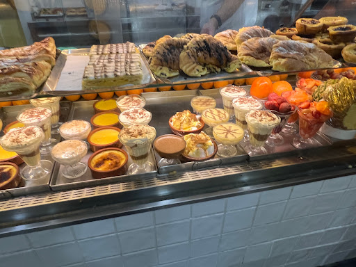 Deguimbra Pastelaria Snack-Bar e Restaurante no Lisboa, Lisboa