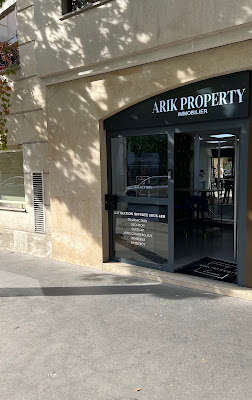 ARIK PROPERTY à Paris