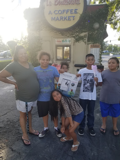 Coffee Shop «Le Boulevard», reviews and photos, 520 S Mooney Blvd, Visalia, CA 93277, USA