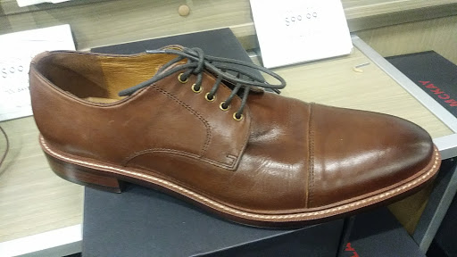 Shoe Store «DSW Designer Shoe Warehouse», reviews and photos, 15600 E Briarwood Cir, Aurora, CO 80016, USA