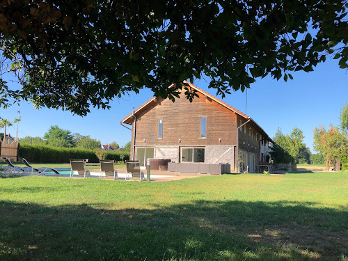 Lodge Gîtes D'Alsaces : Villa des Collines, Domaine des 4 Roses, gîte avec piscine, jacuzzi. Furdenheim