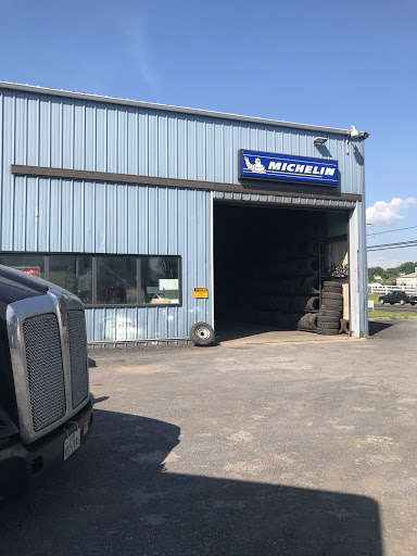 Tire Shop «A&A Tires LLC», reviews and photos, 4099 N Valley Pike, Harrisonburg, VA 22802, USA