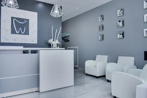 Denture Design Clinic image