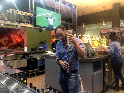 Restaurant «Main Event Entertainment», reviews and photos, 12500 Sycamore Station Pl, Louisville, KY 40299, USA