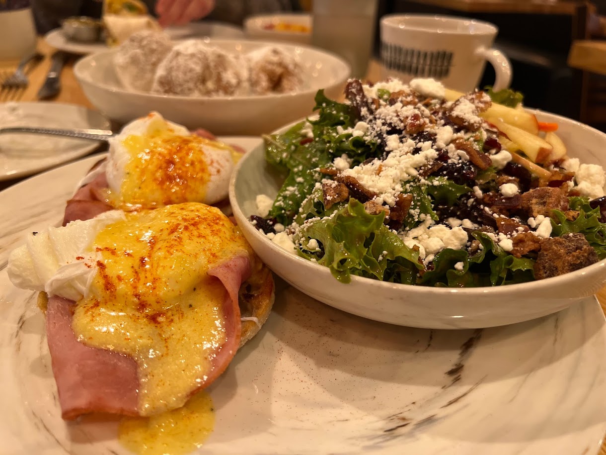 Louie's Wine Dive & Clayton Kitchen