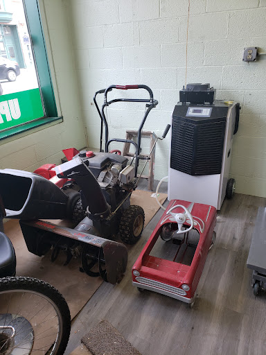 Pawn Shop «U-Pawn LLC», reviews and photos, 884 Main St, Willimantic, CT 06226, USA