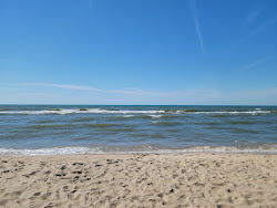 Photo de Laketown Beach situé dans une zone naturelle