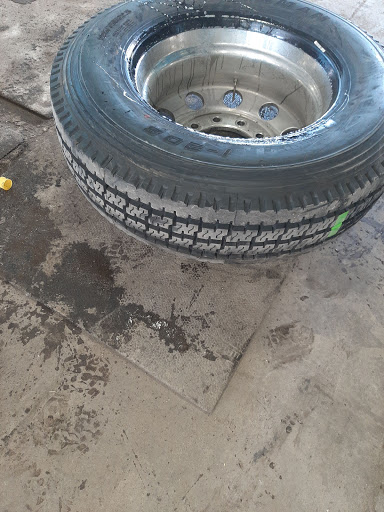 Jerry's Tire