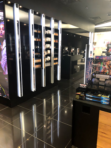 Cosmetics Store «MAC Cosmetics», reviews and photos, 13375 Noel Rd, Dallas, TX 75240, USA