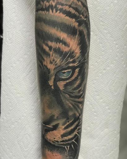 Explore eternity tattoo ideas, creative tattoo ideas in Miami, available at Inkaholik Tattoos