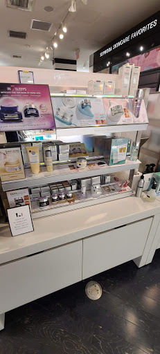 Cosmetics Store «SEPHORA», reviews and photos, 100 Cambridgeside Pl, Cambridge, MA 02141, USA