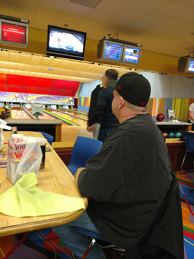 Bowling Alley «Northland Lanes», reviews and photos, 308 N River Ave, Holland, MI 49424, USA
