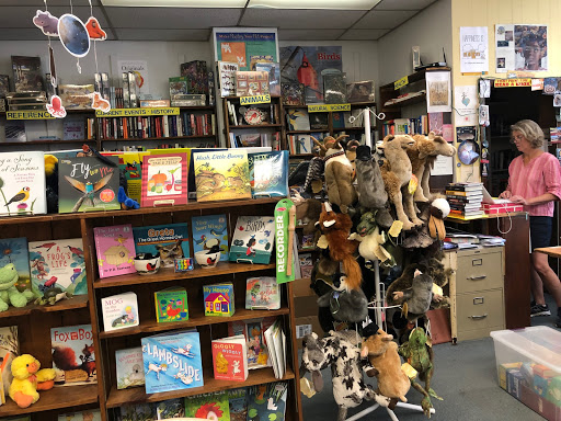 Book Store «Excelsior Bay Books», reviews and photos, 36 Water St, Excelsior, MN 55331, USA