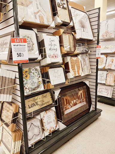 Craft Store «Hobby Lobby», reviews and photos, 50 Holyoke St, Holyoke, MA 01040, USA