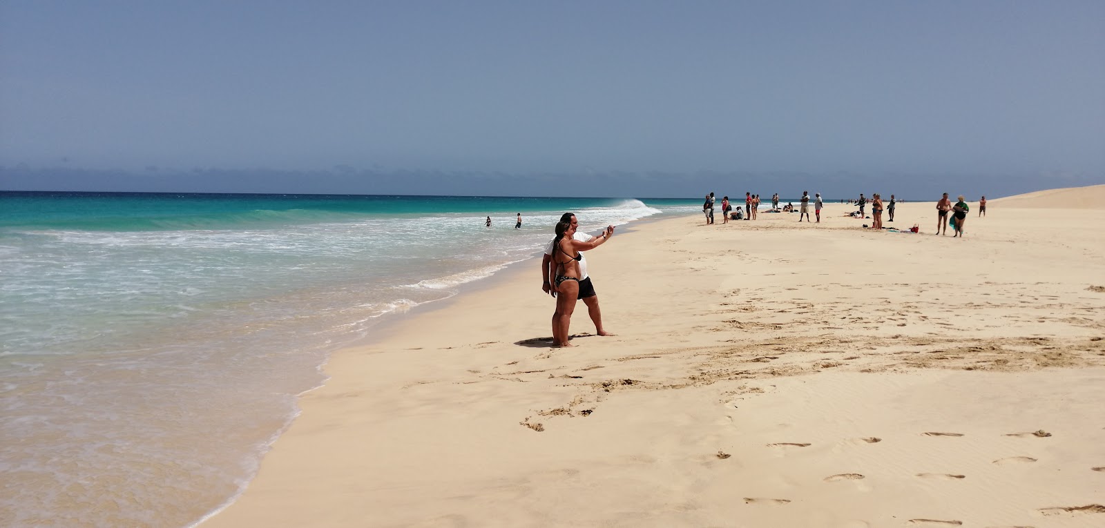 Photo de Praia do Curralinho situé dans une zone naturelle