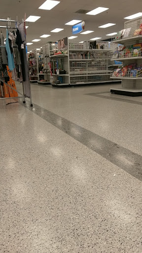 Clothing Store «Ross Dress for Less», reviews and photos, 9773 Jefferson Davis Hwy, Fredericksburg, VA 22408, USA