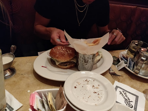 American Restaurant «The Cheesecake Factory», reviews and photos, 12379 N Main St, Rancho Cucamonga, CA 91739, USA