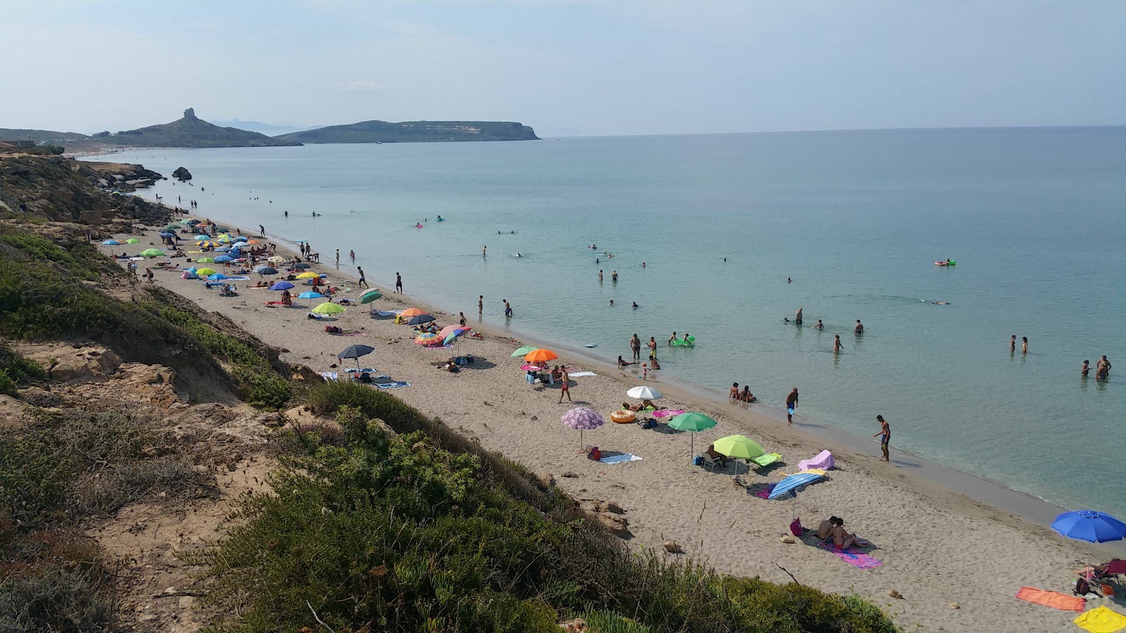 Zdjęcie San Giovanni di Sinis Beach dziki obszar