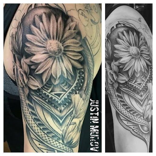 Explore hang loose tattoo ideas, creative tattoo ideas in Mchenry, available at Art and Soul Tattoo Company
