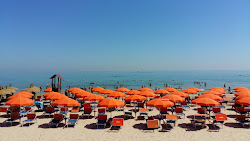 Photo de Casalabate beach II - endroit populaire parmi les connaisseurs de la détente